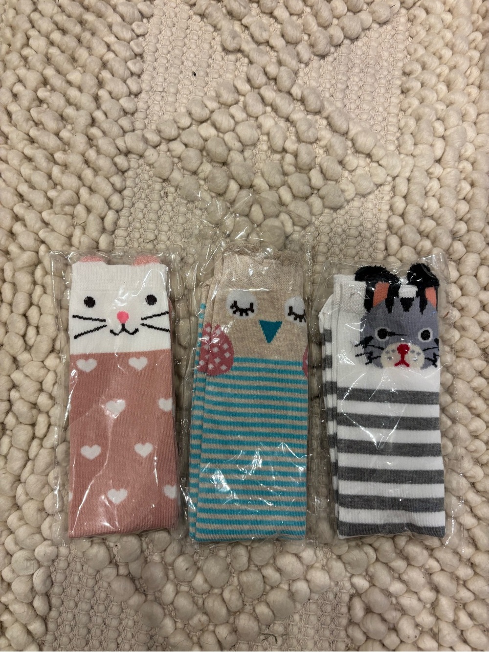 New Girl’s pack of 3 Knee high animal pattern socks kid shoe size 10-4